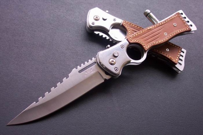 P385A Switchblade Knife NK-Z819