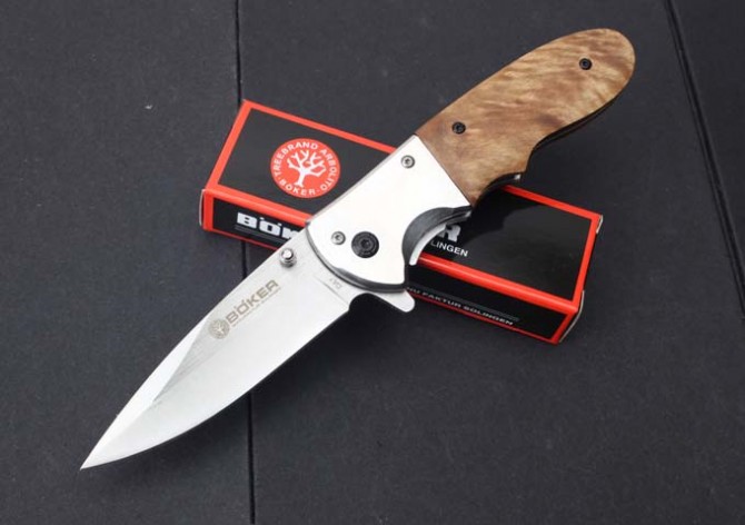 DA72 Tactical Pocket Knife NK-D642