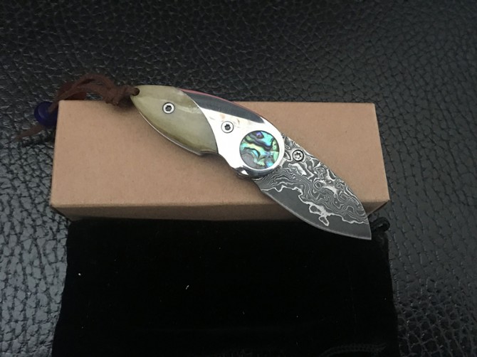 Damascus Steel  Folding Blade Knife  Collection NK-E684